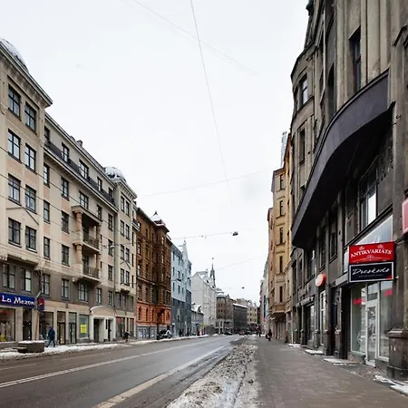 Urban Terrace In Centre Apartment